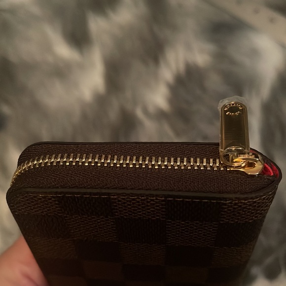 2021 Louis Vuitton Christmas Animation Vivienne Zippy Coin Purse - Picture 13 of 16